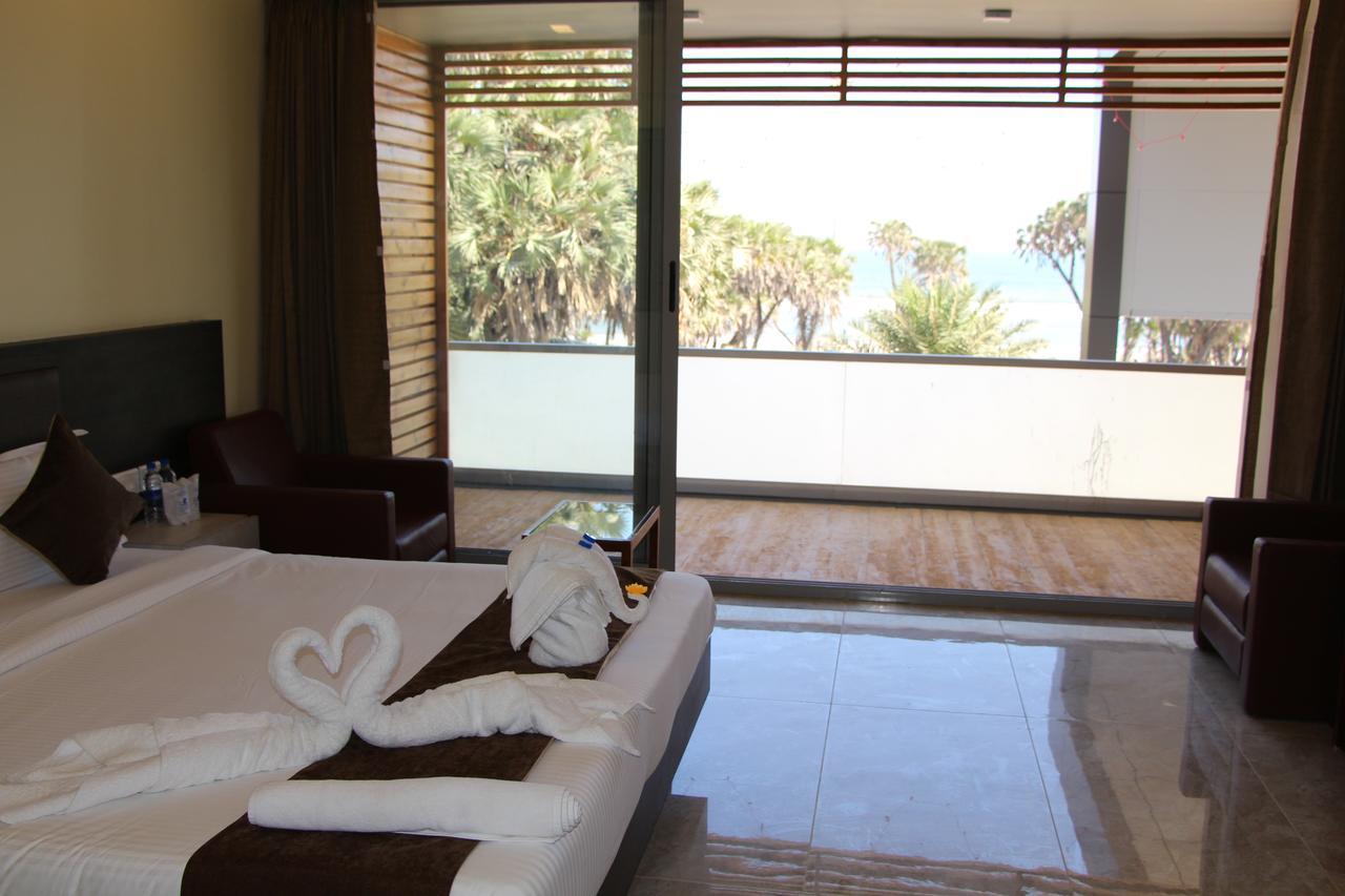 Krishna Beach Resorts - Diu Luaran gambar
